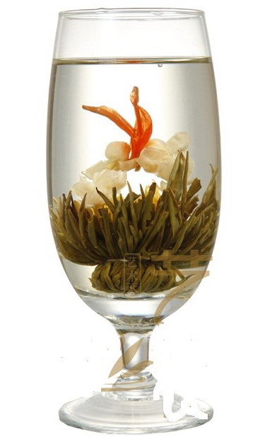 Kvetoucí čaj –Tanec motýla (Cai Die Fei Wu)