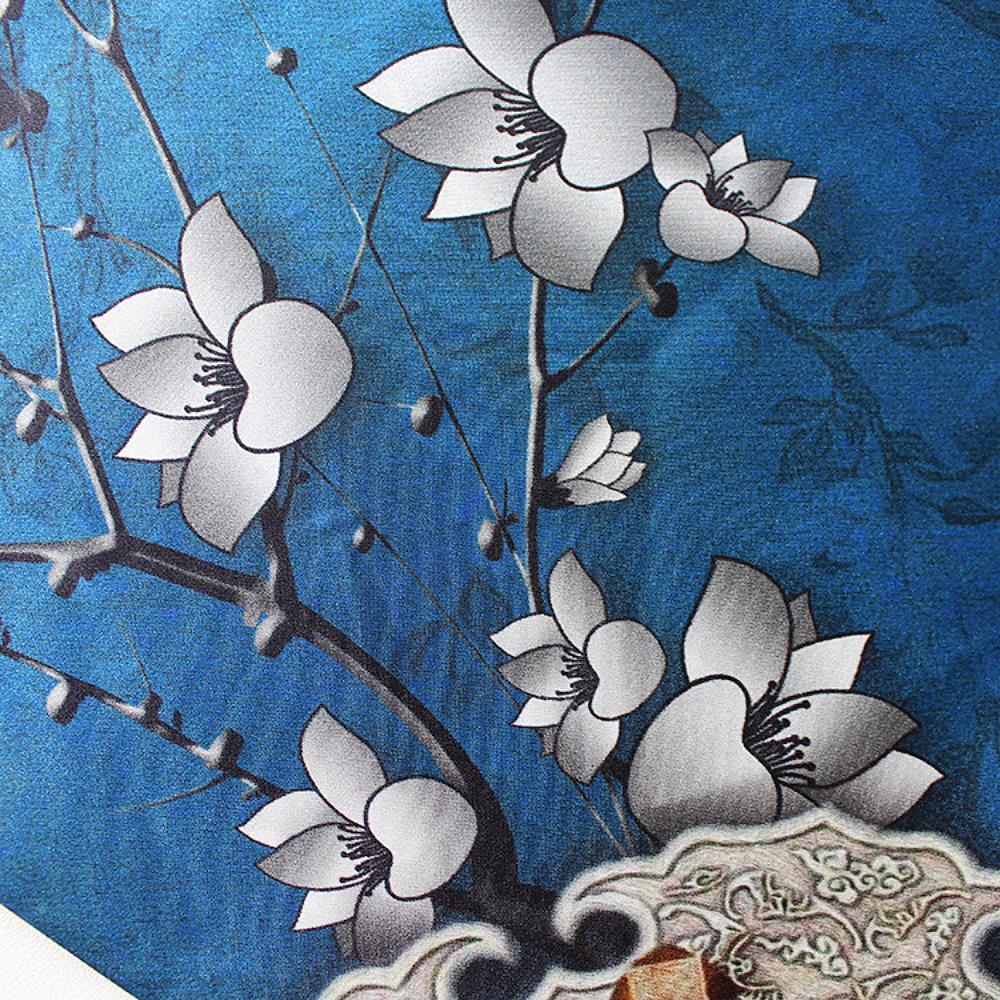 Malý šátek z hedvábí- Švestkové květy a starověký zámek