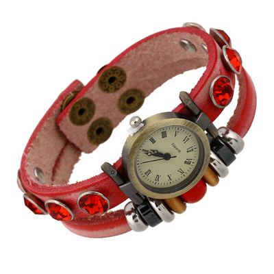 Elektronické dámské hodinky, kožený řemínek s červenými diamanty