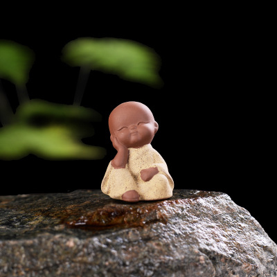 Čínský zen malý mnich Ornament----Malý mnich, který se nepohybuje (žlutý)