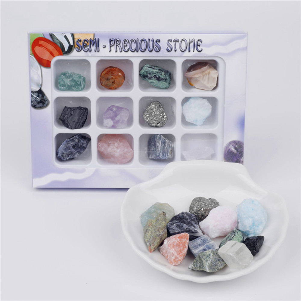 12 kusů přírodních kamenů- drahokamy 2