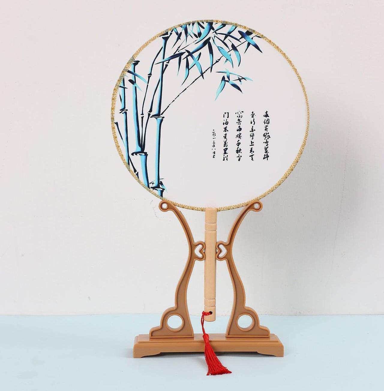 Kruhový vějíř (tuan shan) - Bambus a čínská kaligrafie