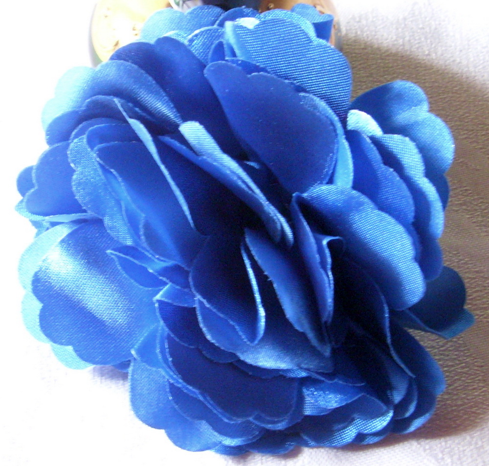Květinové vlasové spony a brože--modrá